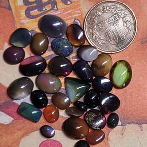 激安!!見ての通り訳あり品!!写真のオパール全部 エチオピア産オパール レジン にいかが?