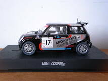 1/32 Scalextric Mini Cooper S Broad Oak #17_画像1