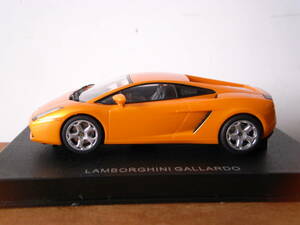 1/32 AUTOart LAMBORGHINI GALLARDO ランボルギーニ　オレンジ