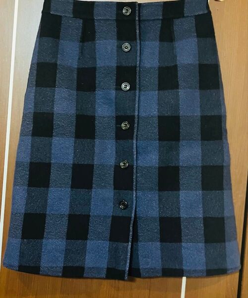 Aquascutum アクアスキュータム チェック柄スカート