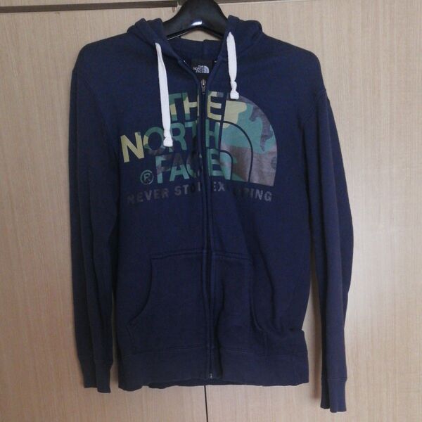 NORTH FACEノースフェイス デカロゴパーカー M