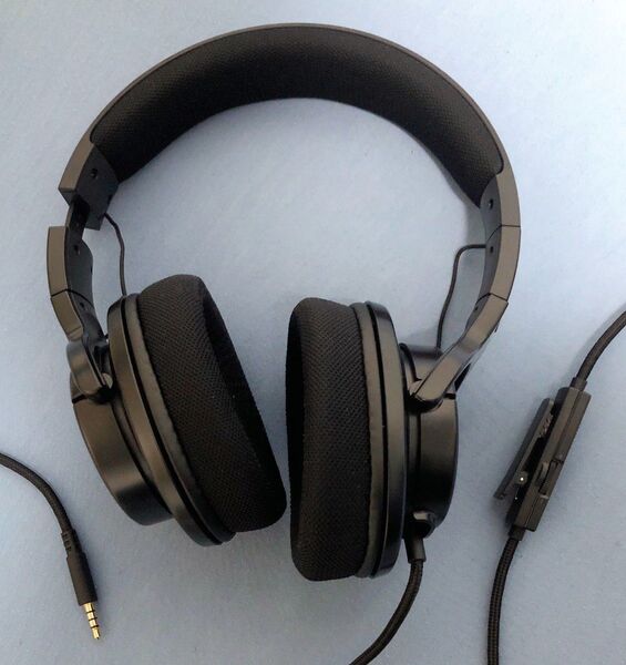ELECOM エレコム ARMA ヘッドホン