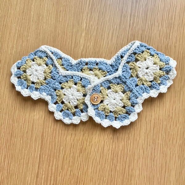 かぎ針編み スタイつけ襟 水色 ベビーキッズ ハンドメイド