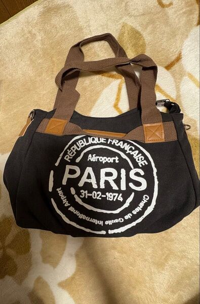 PARIS ロゴトートバッグ ブラック