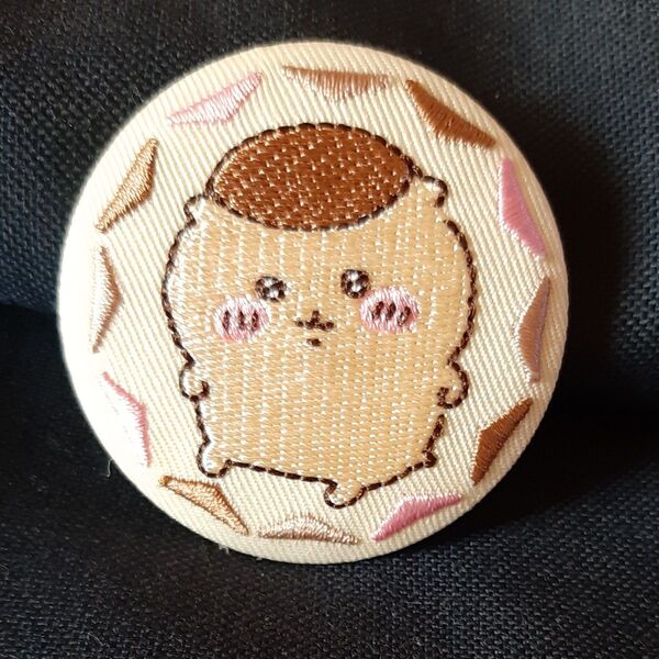 ちいかわ ビスケット 刺繍 缶バッジ くりまんじゅう