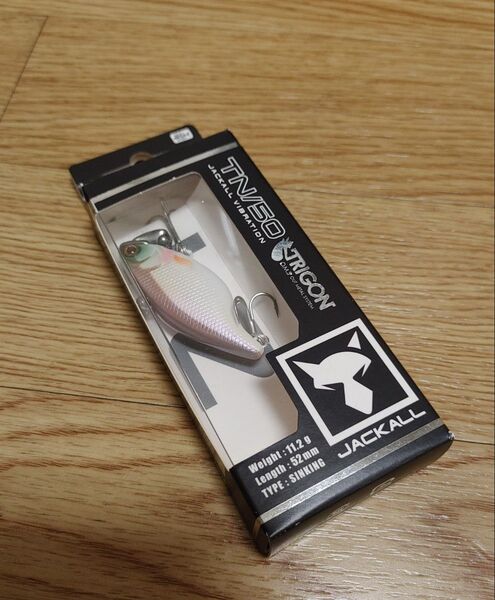 JACKALL ジャッカル TN50 トリゴン バイブレーション 未使用品 です!