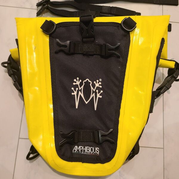 イタリアブランド AMPHIBIOUS アンフィビアス MULTYBAG 防水バッグ タンクバッグ シートバッグ