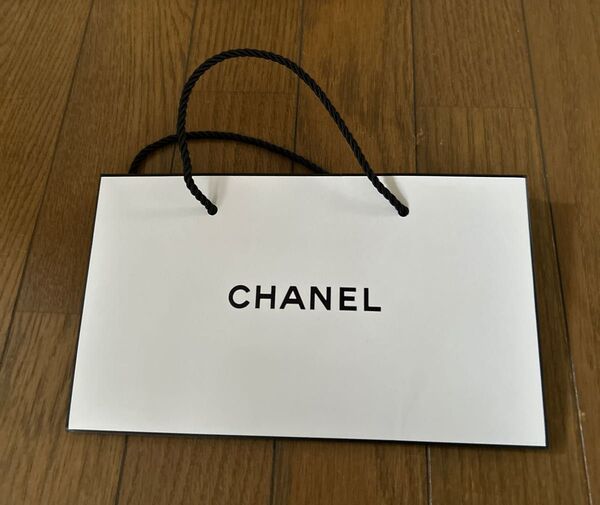 CHANEL ショッパー &ボックス