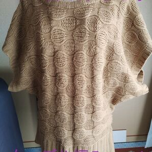 ベストレディースケーブル編みカーキ