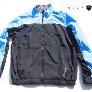 送料無料★【中古】ナイキ ゴルフ|Nike|STORM FIT シェルジャケット|M