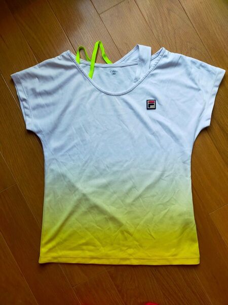 美品 フィラ テニス テニスウェア Tシャツ トップス M イエロー グラデーション VL2450