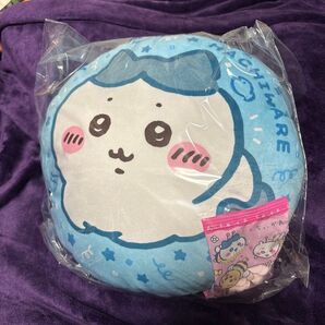未開封 ちいかわ おっきいクッションポーチ ラムネ付き ハチワレ