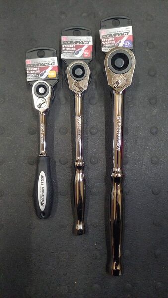 新品 ラチェットハンドル コンパクトヘッド ギア数72山 差込角 12.7mm 9.5mm 6.35mm 工具 SK11