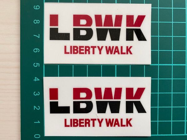 リバティウォークステッカー2枚セット ラミネートUV加工済なので耐光性もあります