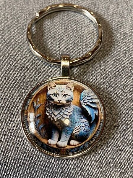 1633 ○ ヒーリングキーチェーン 猫絵柄 ブルーキャット ペンダントトップ