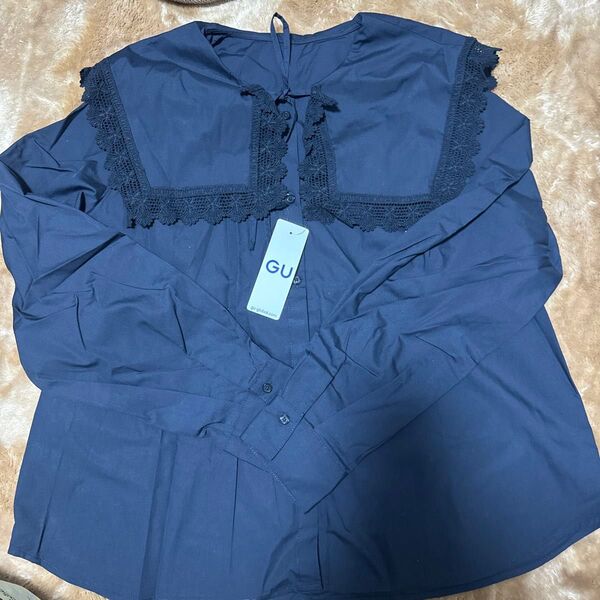 【新品未使用】GU レーストリム ビッグカラーシャツ ブラック長袖