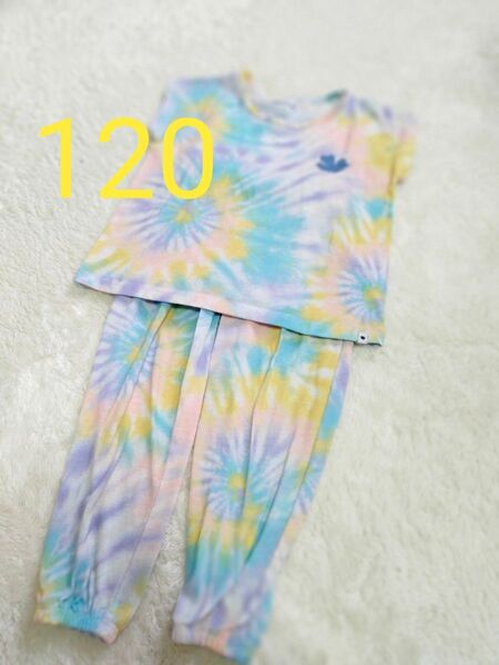 パジャマ120