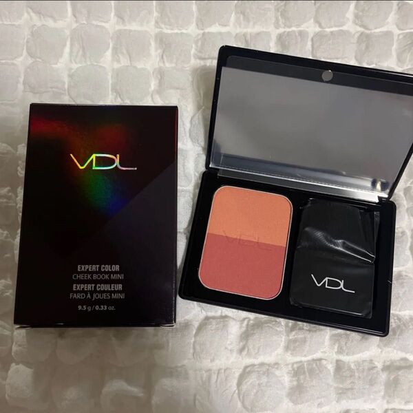 【新品未使用】VDL エクスパートカラーチークブックミニ No.501