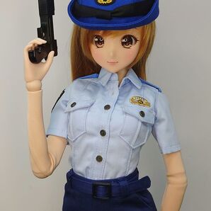 スマートドールみらい(MIRAI)女性警察官ver.シナモン