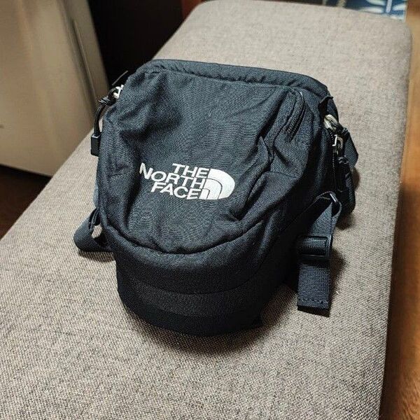 ノースフェイス THE NORTH FACE カメラバッグ ブラック カメラバック