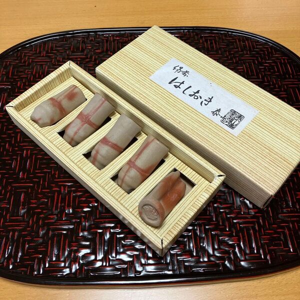 【未使用】備前焼 泰山窯 緋襷(ひだすき)箸置き 屋根瓦型