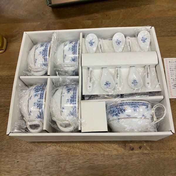 Giovanni Valentino スプーン付コーヒー椀皿セット 新品未使用
