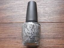 送料無料●在庫僅か● 廃盤 OPI● Ｕ02　クラウン ミー オールレディ！　　●限定 ミスユニバース コレクション　新品　補償付き_画像2