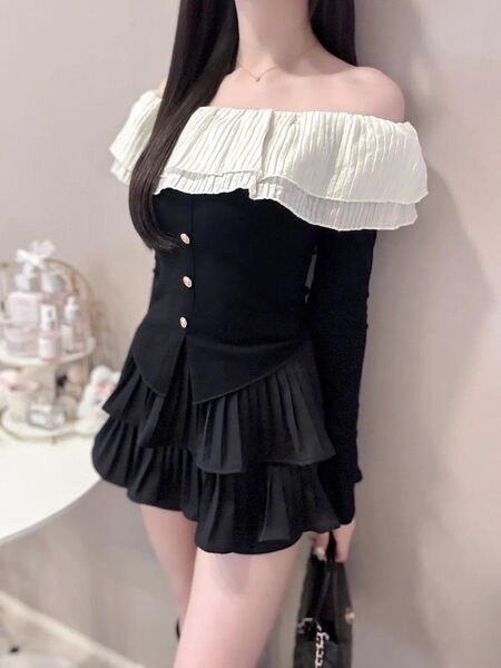DHOLIC 同型 春夏 ゴールドボタンフリルオフショル トップス ブラック