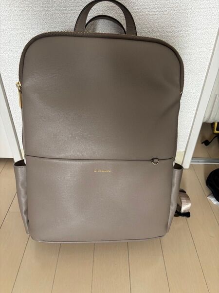 &chouette アンドシュエット シンプルスクエアリュック