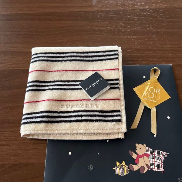 《26日迄の限定SALE》No.54【新品未使用】Burberry(バーバリー)タオルハンカチ