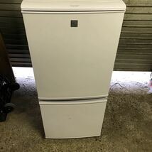 冷凍冷蔵庫 シャープ2016年製　動作確認済み　137リットル　広島市安佐北区_画像2