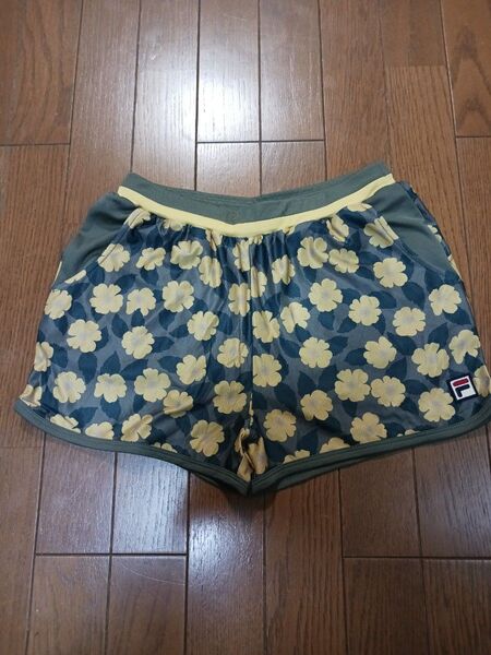 フィラ テニスウェア シヨートパンツ Mサイズ