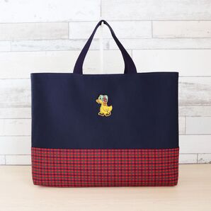 ファミリア風赤チェック あひるワッペン付き レッスンバック 通学 ハンドメイド