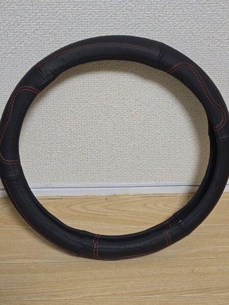【ほぼ未使用】本革 ステアリング ホイール カバー ブラック レッドステッチ ハンドルカバー