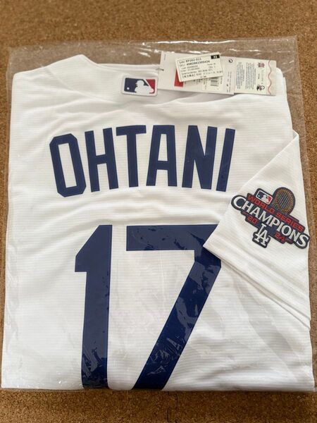 【限定受注生産】NIKE ドジャース 大谷 MLB公式レプリカユニフォーム ワールドシリーズ2024優勝バッジ付き
