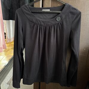 a.v.vトップス 黒 ブラック