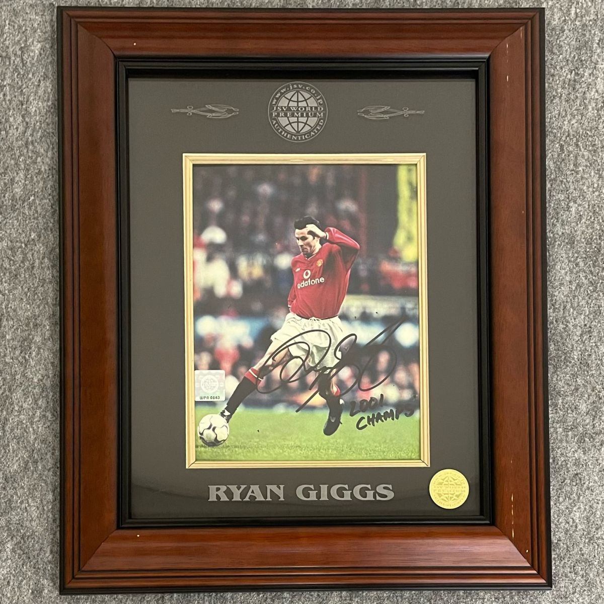 セール中…ライアン・ギグス直筆サイン入り超大型写真…Ryan Giggs有名監督 Yahoo!オークション -「ギグス サイン」の落札相場・落札価格