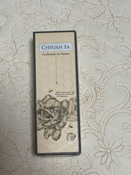 CHYUAN FA ジャスミンボディオイル 茉莉蜂王乳晶露 30ml