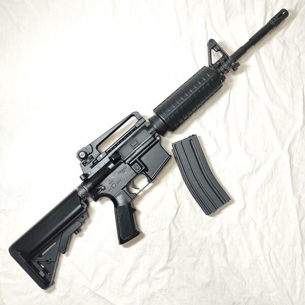 東京マルイ 次世代 電動ガン コルト M4A1 カービン
