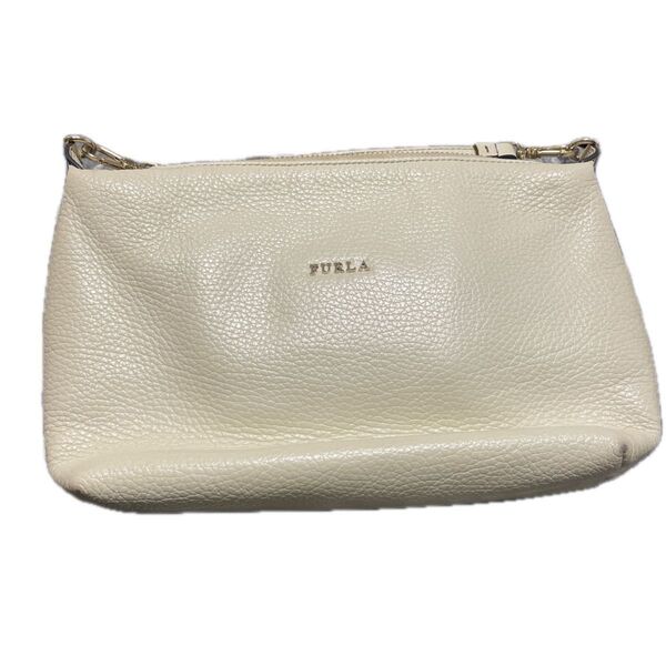 FURLA ショルダーバッグ【期間限定お値下げ中】
