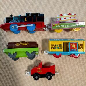 プラレール トーマス25周年青いピカピカトーマスのパーティーセット