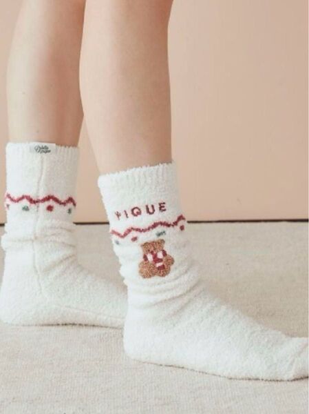 ジェラートピケ 【HOLIDAY】さがらBEARソックス 白