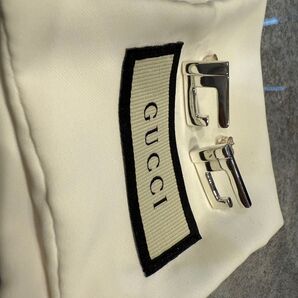 GUCCI シルバーピアス ロゴ 袋つき Gロゴ