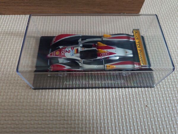 Audi R10 ルマン優勝ミニカー