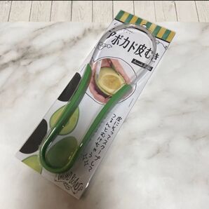 新品★ 貝印 KAI 手間なしアボカドカッター アボカド 皮むき Broad Beans キッチンツール カッター 種取り★