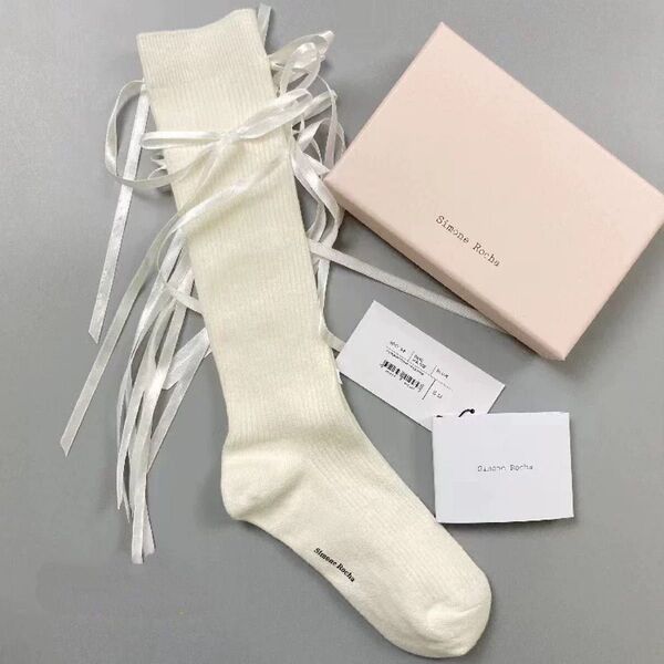 【新品】Simone Rocha シモーネロシャ ソックス靴下【単色|縦縞|リボン装飾|ボックス付き】white 1足