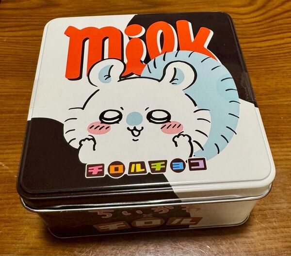 ちいかわ チロルチョコ モモンガ 缶 新品未開封