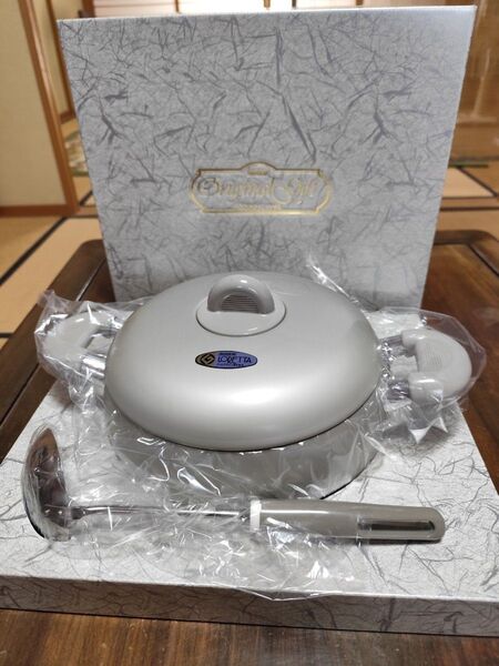RIKEN 浅型鍋 24cm 3.6L LORETTA 両手鍋 お玉付き リケン ロレッタ グッドデザイン 日本製 理研 未使用