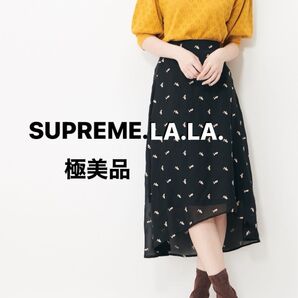 【SUPREME.LA.LA.】極美品 刺繍フレアスカート