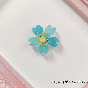◆ハンドメイド◆ブルー×シンプル×大きなさくら マスクチャーム♪